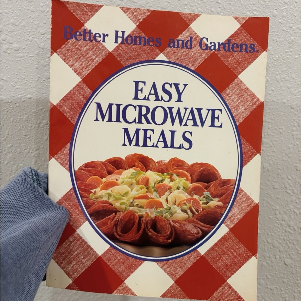 Better Homes and Gardens Easy Microwave Meals